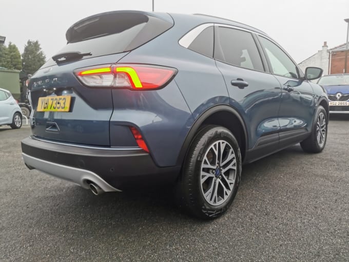 2025 Ford Kuga