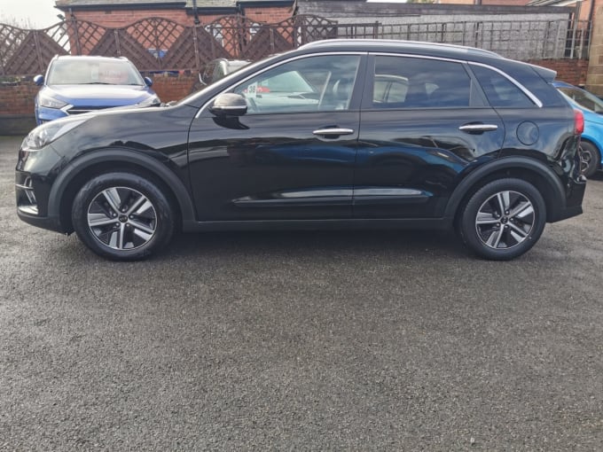 2025 Kia Niro