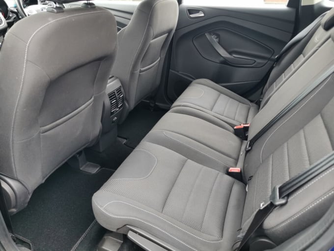 2025 Ford Kuga