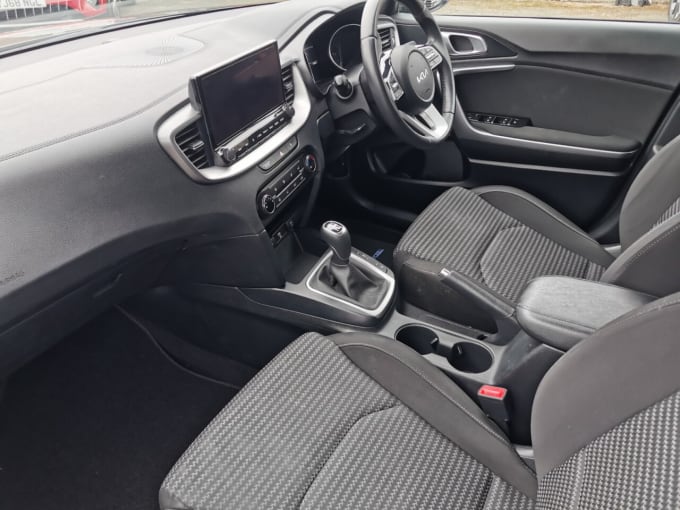 2025 Kia Xceed