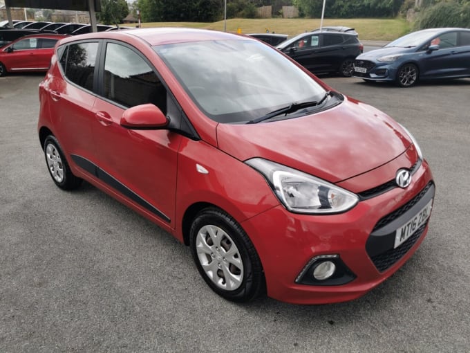 2025 Hyundai I10