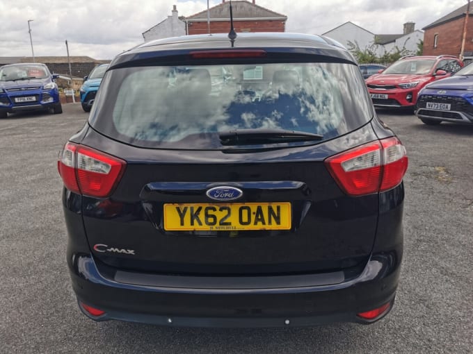 2025 Ford C-max