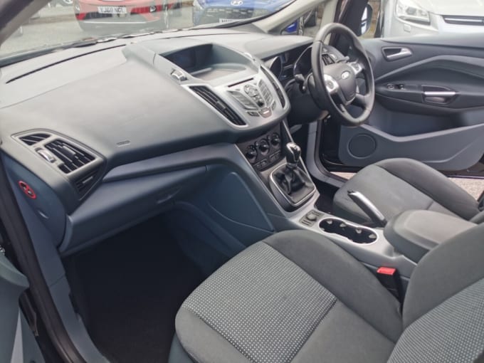 2025 Ford C-max