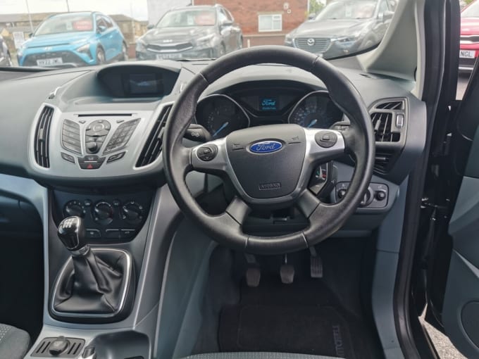 2025 Ford C-max