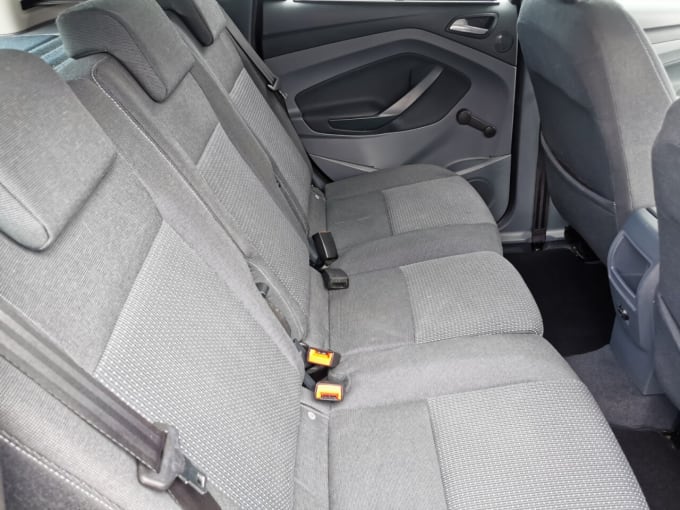 2025 Ford C-max