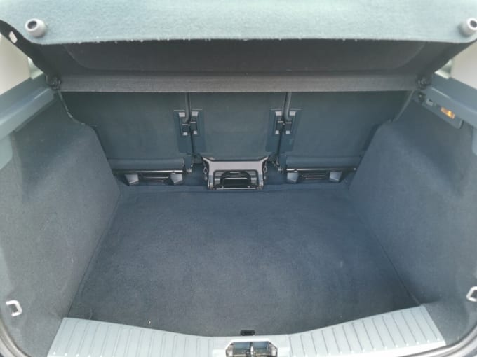 2025 Ford C-max