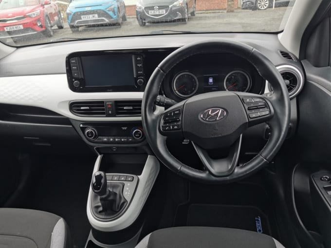 2025 Hyundai I10