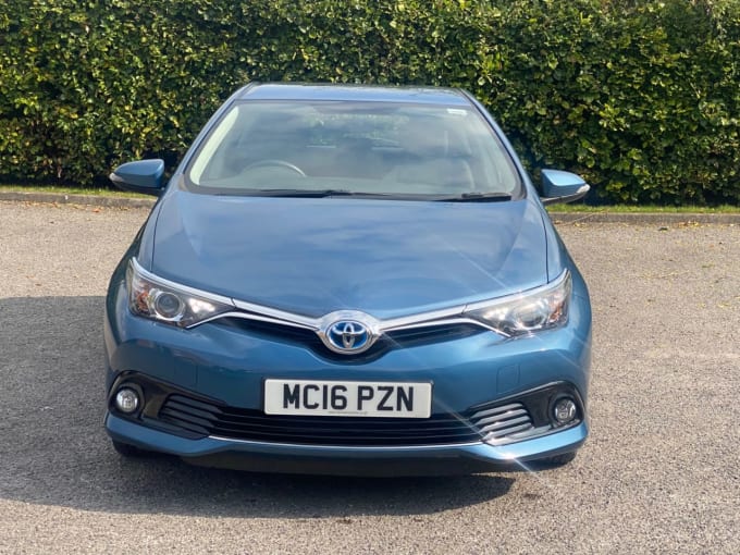 2024 Toyota Auris