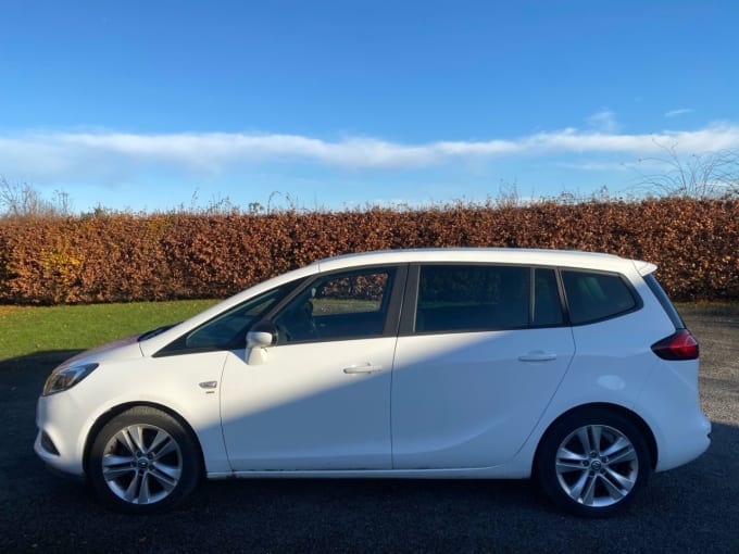 2025 Vauxhall Zafira Tourer