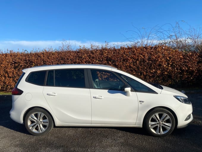 2025 Vauxhall Zafira Tourer