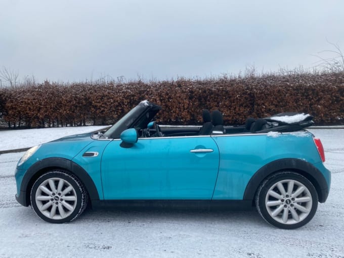 2025 Mini Convertible