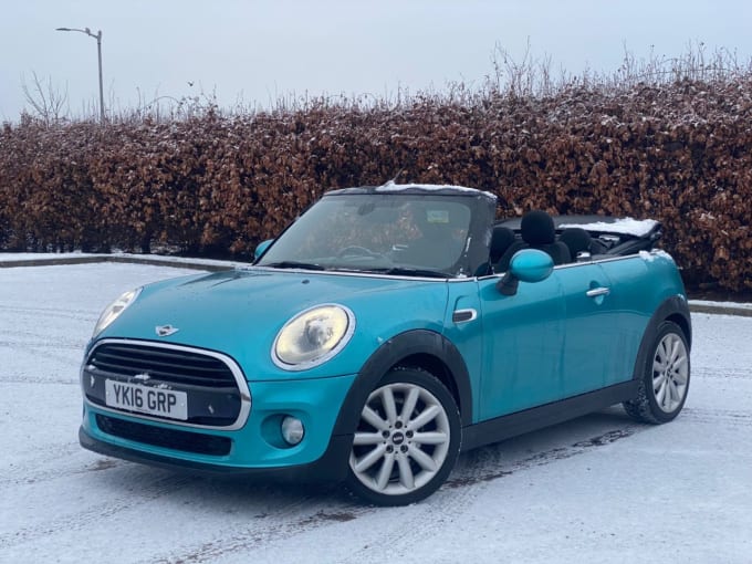 2025 Mini Convertible