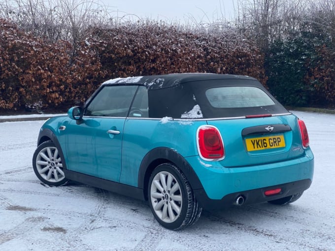 2025 Mini Convertible