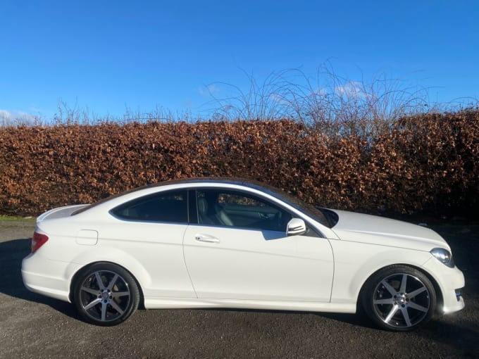 2025 Mercedes-benz C-class