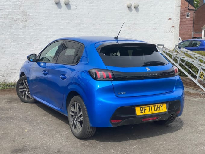 2025 Peugeot 208