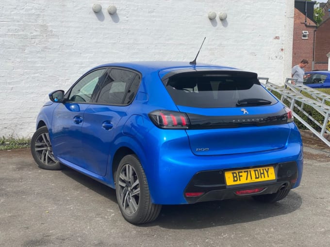 2025 Peugeot 208