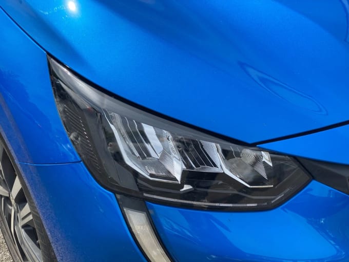 2025 Peugeot 208
