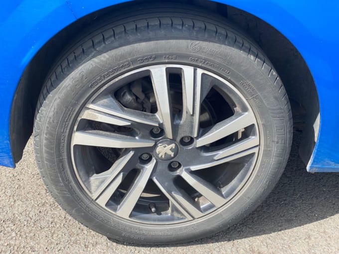 2025 Peugeot 208