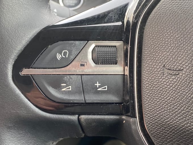 2025 Peugeot 208