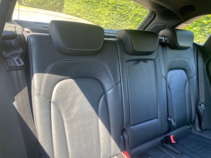 2025 Audi Sq5