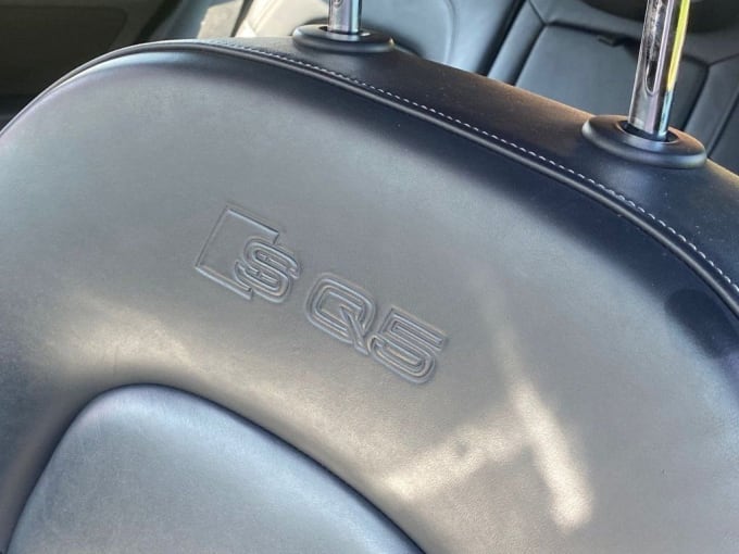 2025 Audi Sq5