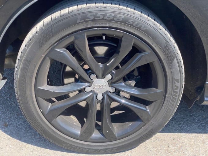 2025 Audi Sq5
