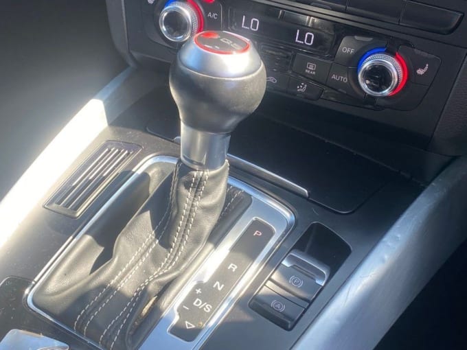 2025 Audi Sq5