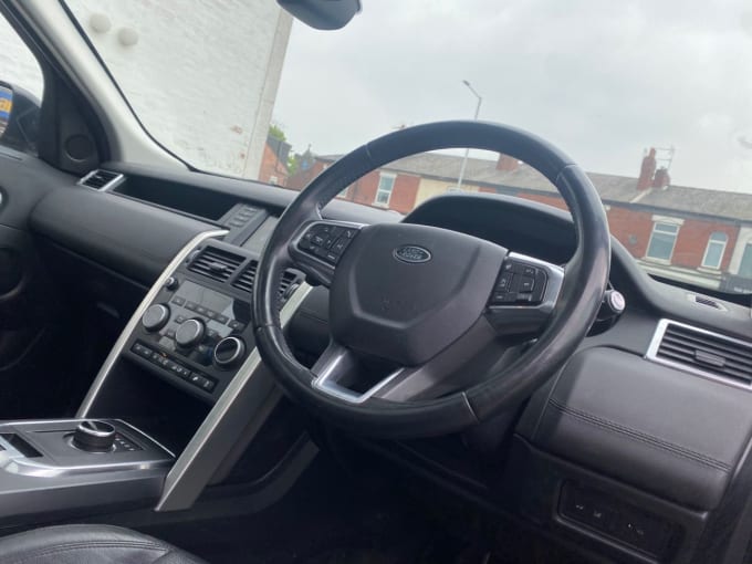 2025 Land Rover Discovery Sport