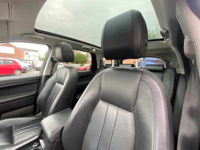 2025 Land Rover Discovery Sport