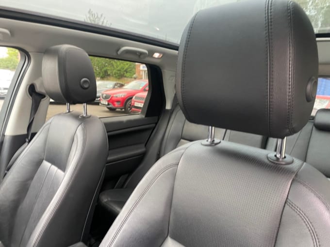 2025 Land Rover Discovery Sport