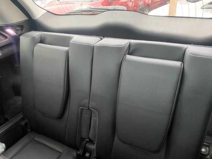 2025 Land Rover Discovery Sport
