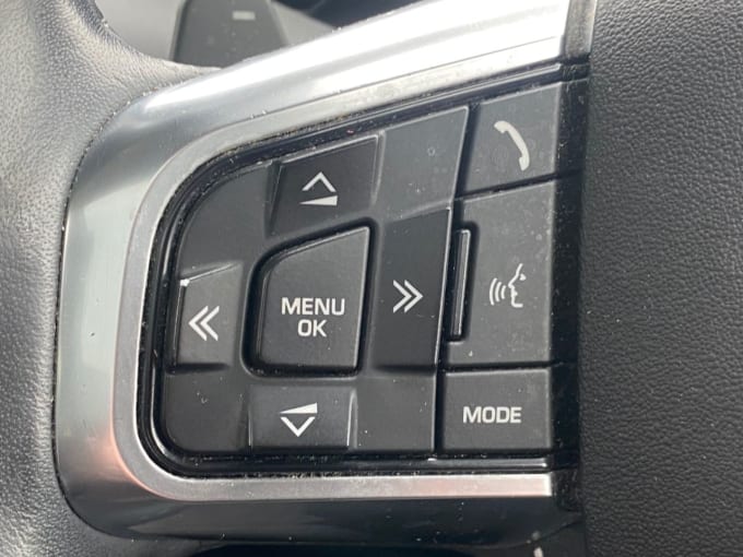 2025 Land Rover Discovery Sport