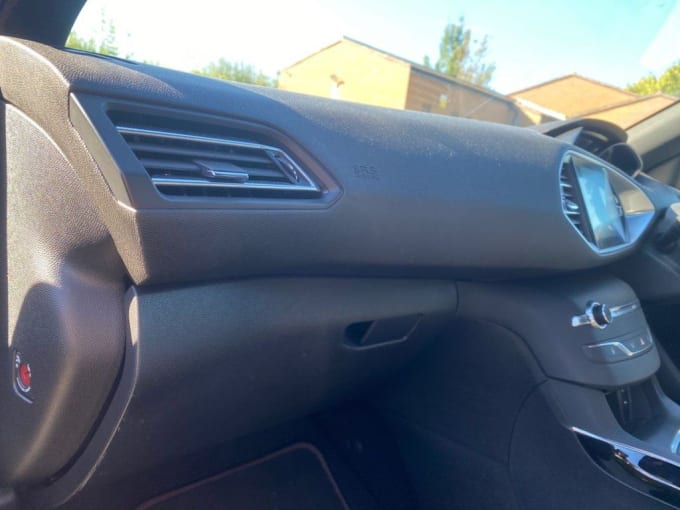 2025 Peugeot 308