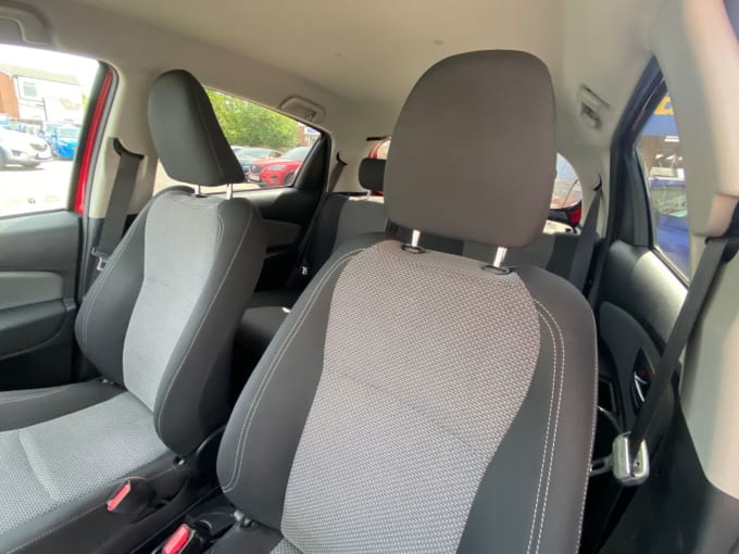 2025 Toyota Yaris