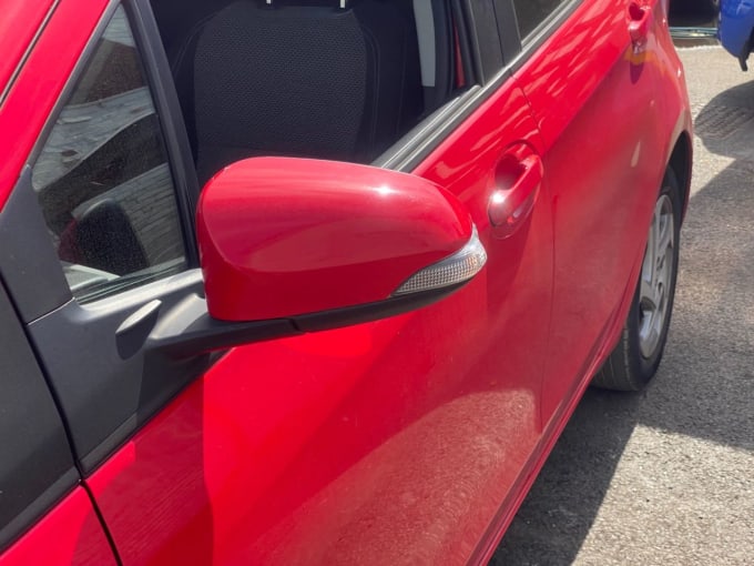 2025 Toyota Yaris