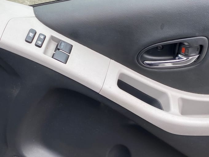 2025 Toyota Yaris