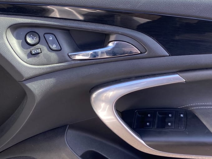 2025 Vauxhall Insignia