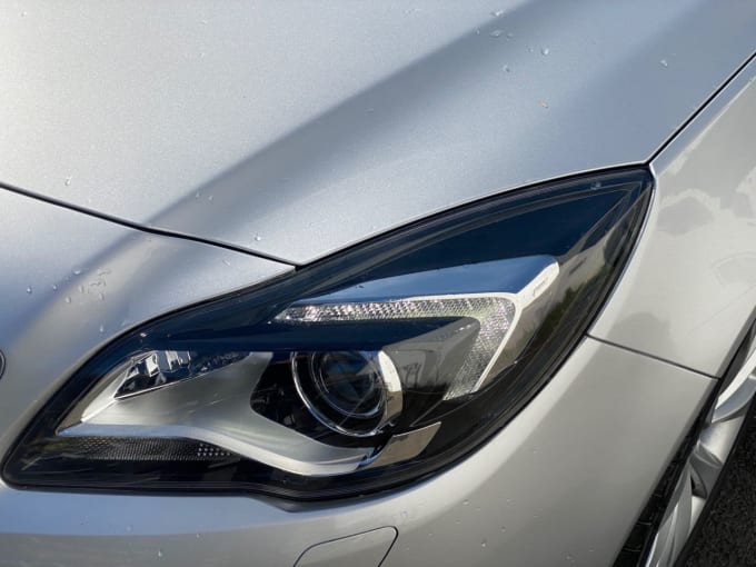 2025 Vauxhall Insignia