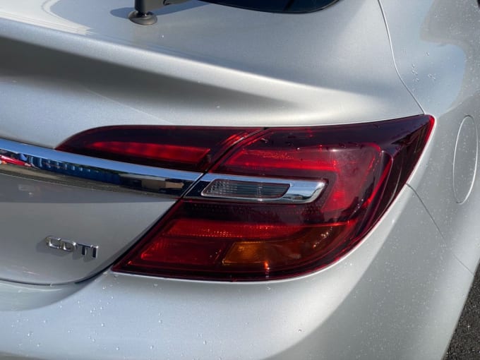 2025 Vauxhall Insignia