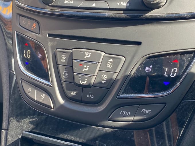 2025 Vauxhall Insignia
