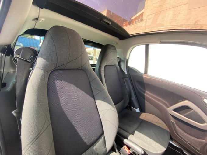 2025 Smart Fortwo