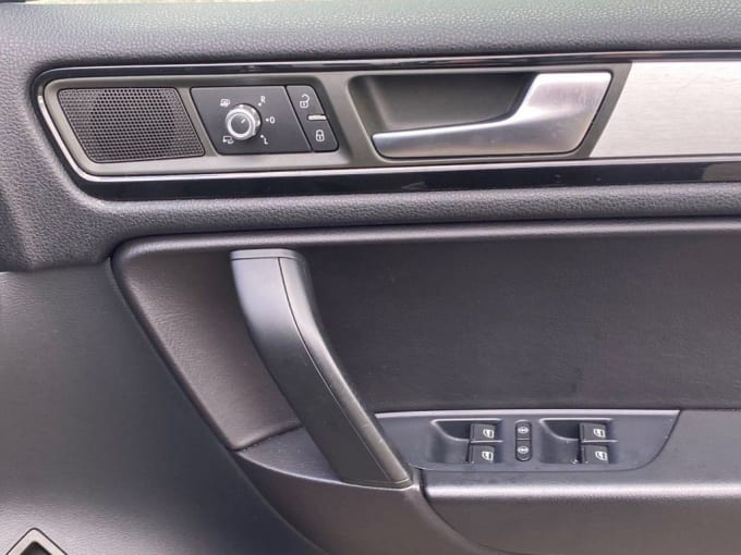 2025 Volkswagen Touareg