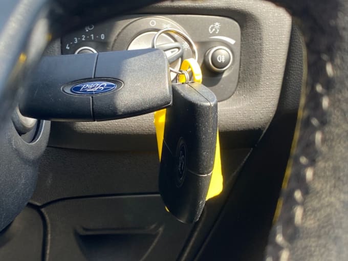 2025 Ford Fiesta