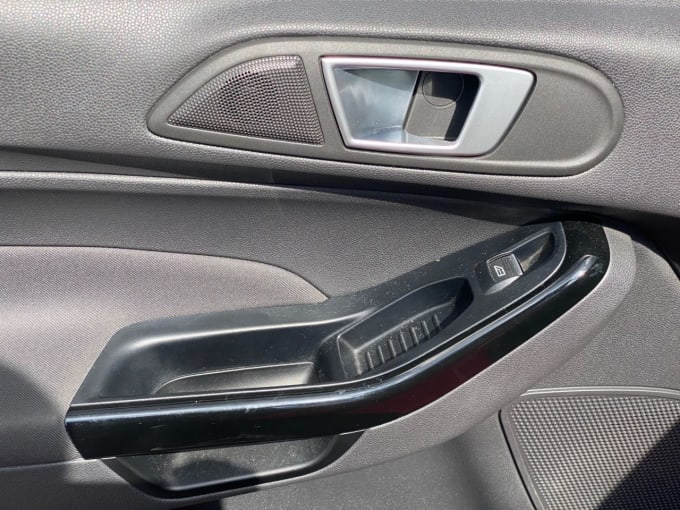 2025 Ford Fiesta