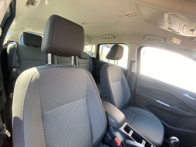 2025 Ford C-max