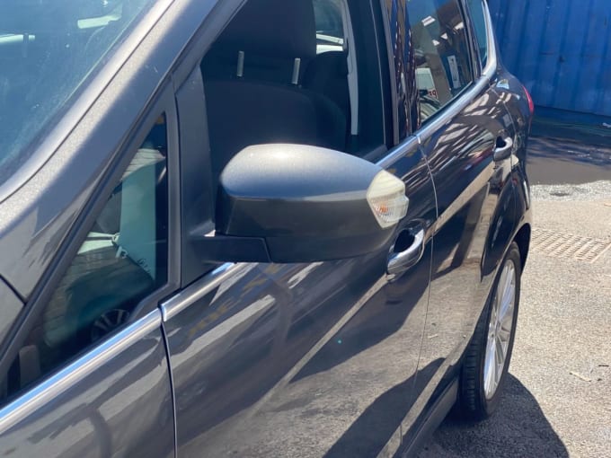 2025 Ford C-max