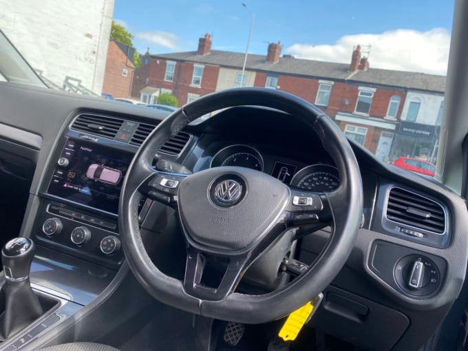 2025 Volkswagen Golf