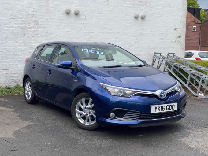 2025 Toyota Auris