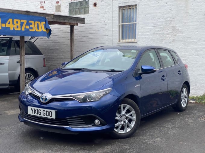 2025 Toyota Auris