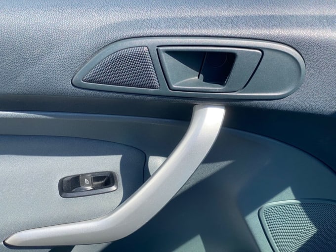 2025 Ford Fiesta